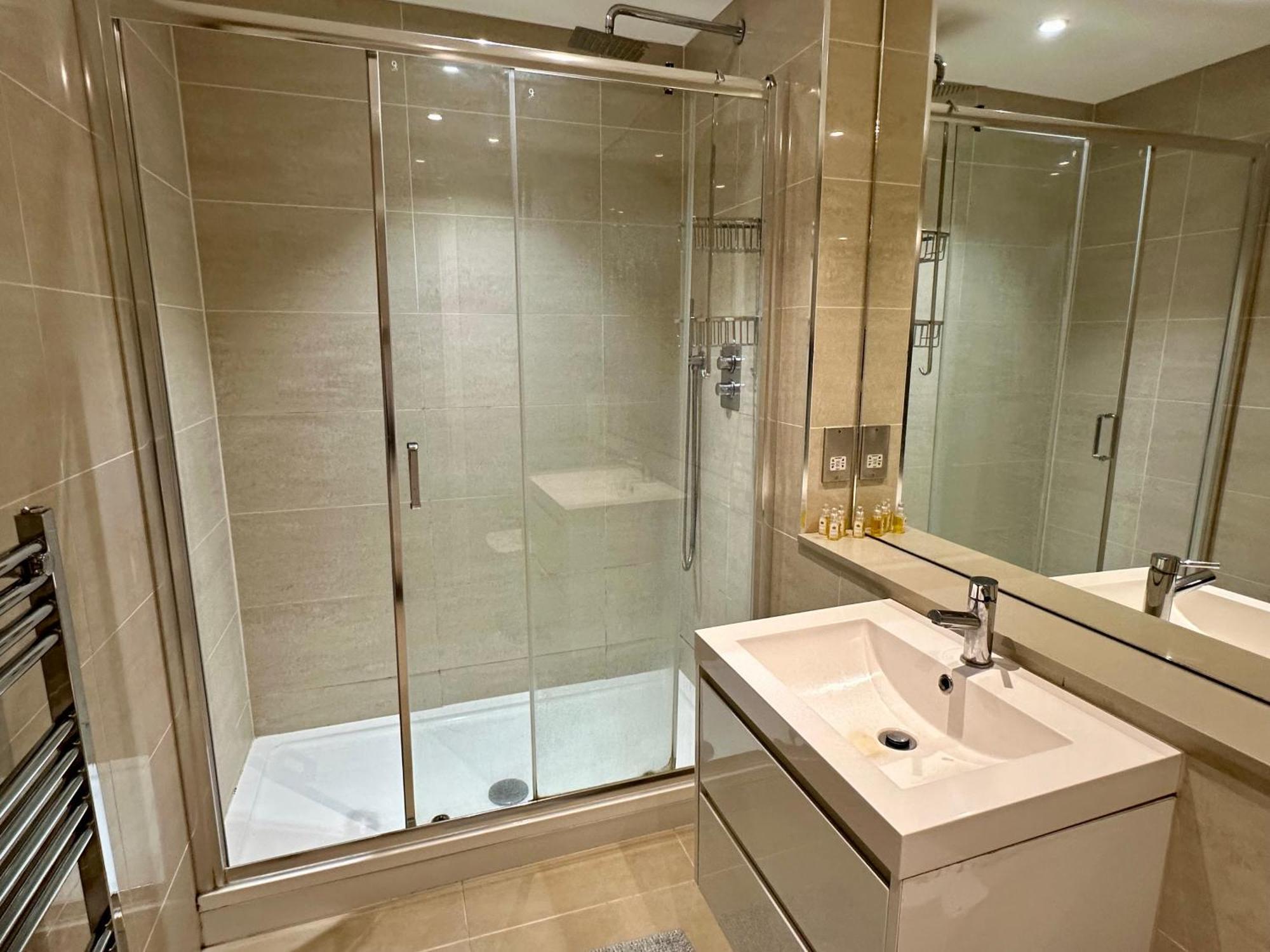 London Regent Studio Apartments Dış mekan fotoğraf
