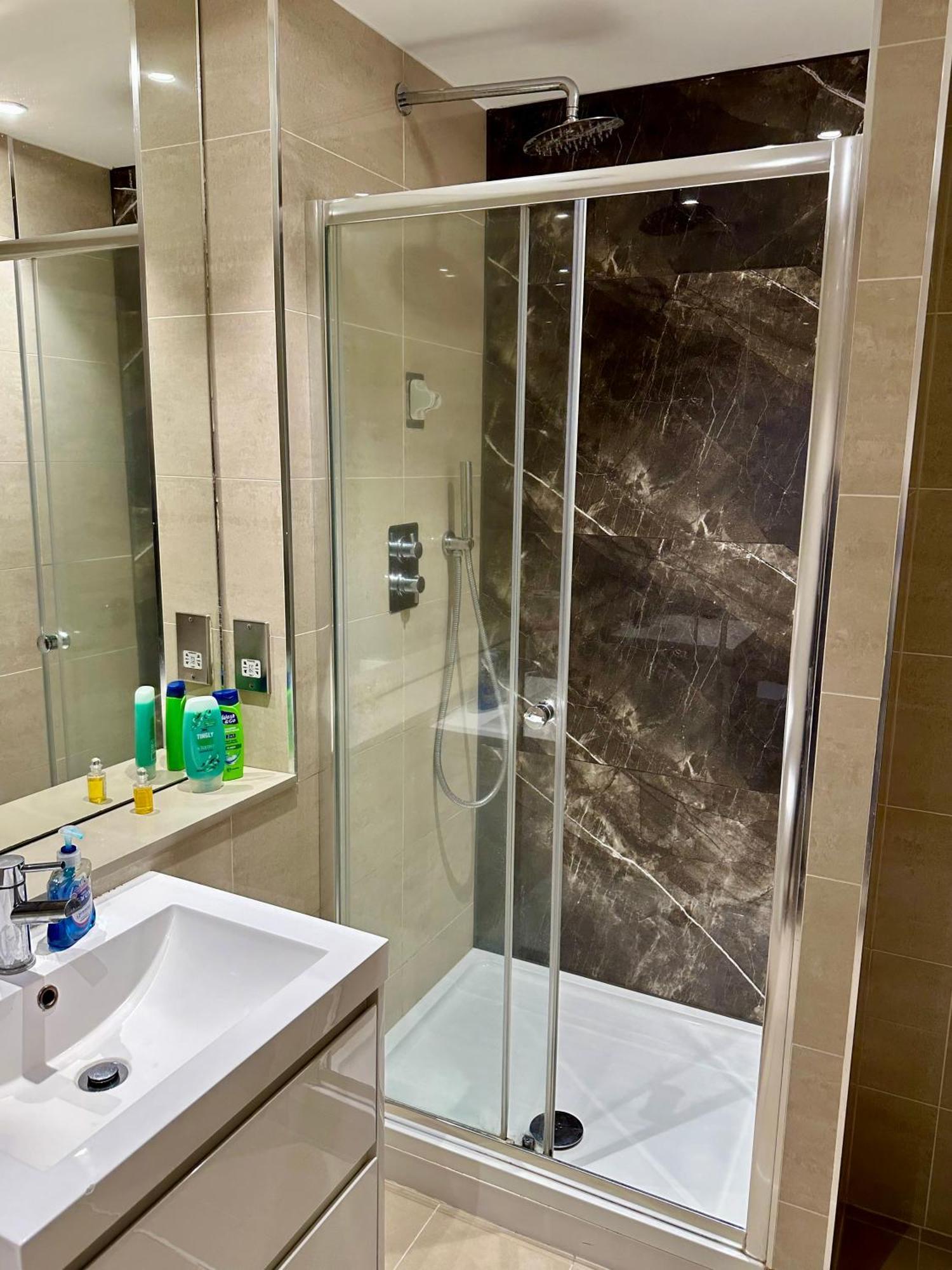 London Regent Studio Apartments Dış mekan fotoğraf